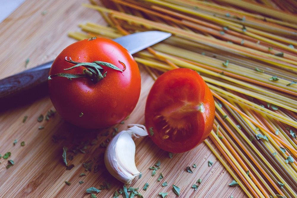 Tomatoes, vegetables. Free public domain CC0 image