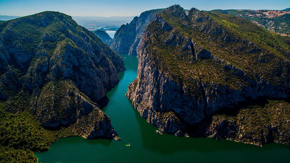 Beautiful green canyon in Turkey. Free public domain CC0 image.