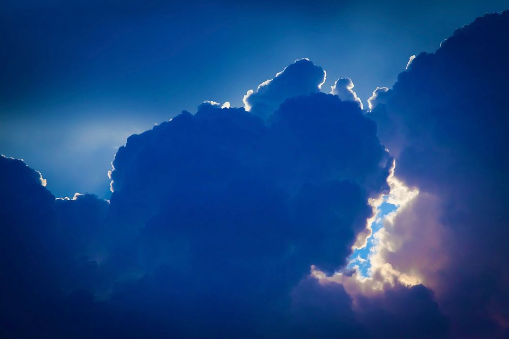 Blue cloudy sky. Free public domain CC0 image.