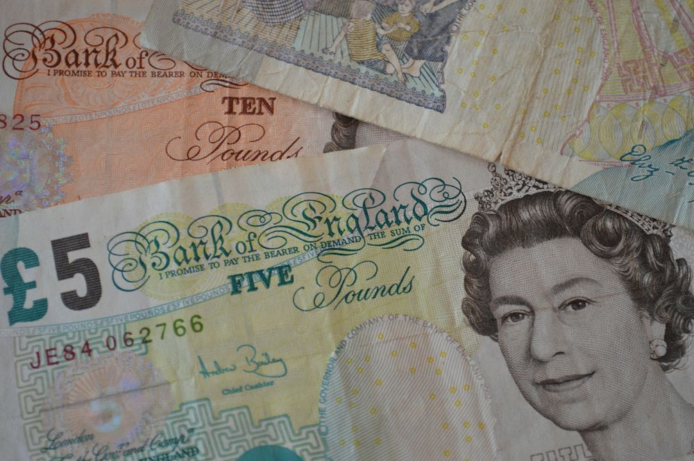 Pound bank notes close up. Free public domain CC0 image.