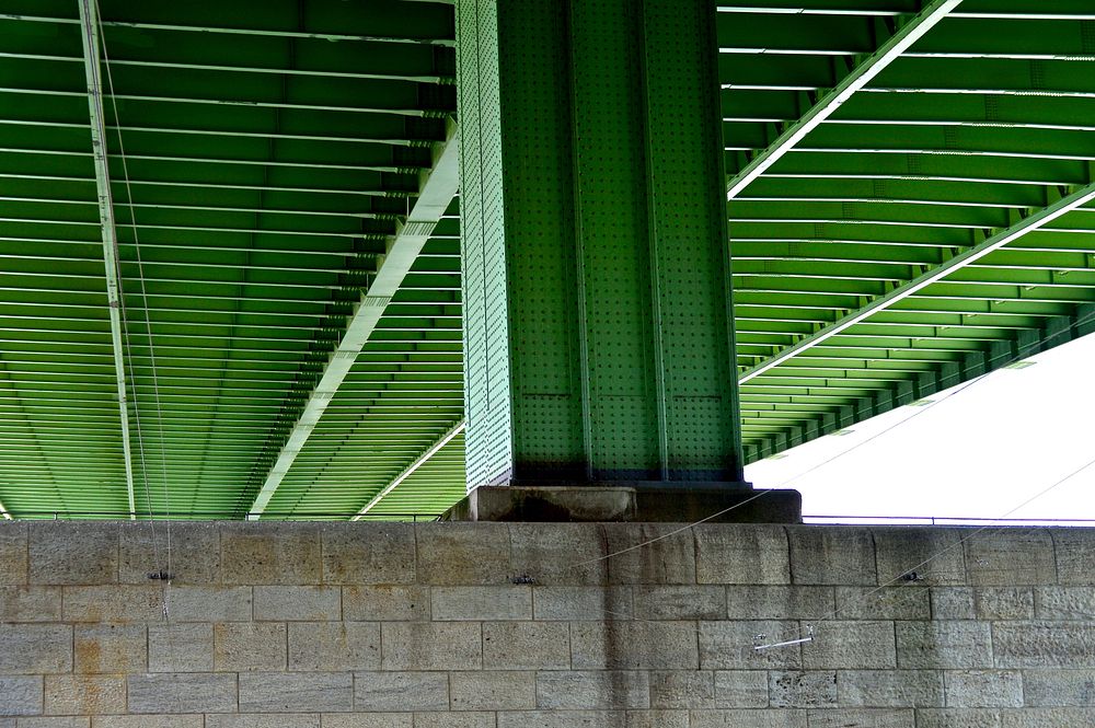 Green steel pillar. Free public domain CC0 photo.