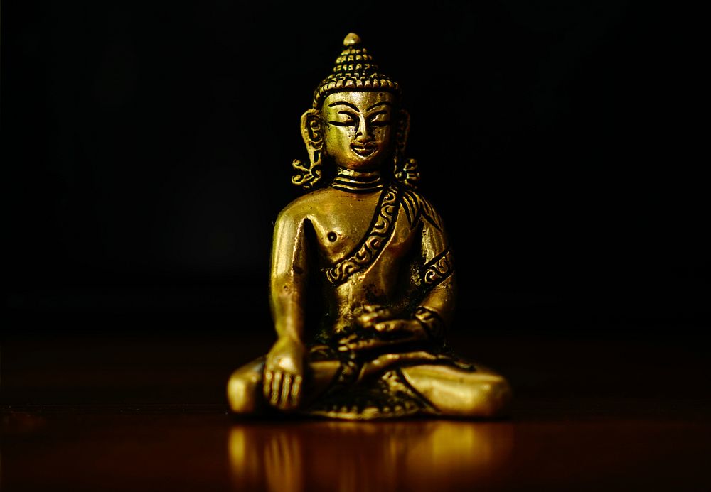 Golden Buddha statue. Free public domain CC0 image.