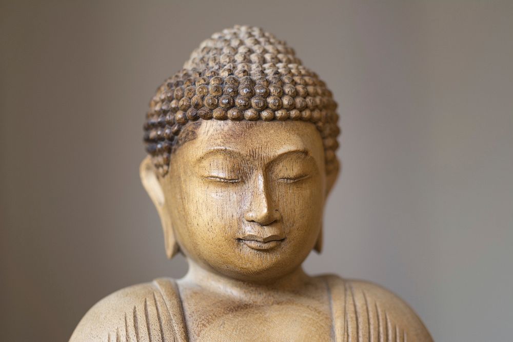 Peaceful Buddha statue background. Free public domain CC0 image.