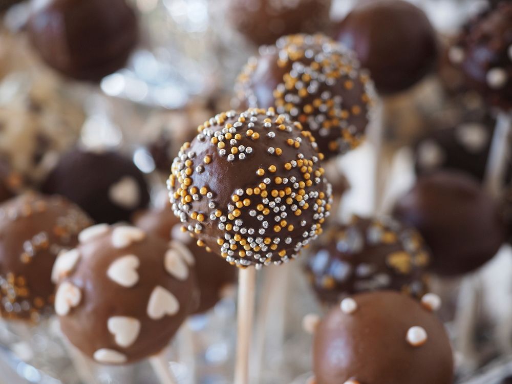 Chocolate cake pop. Free public domain CC0 photo.