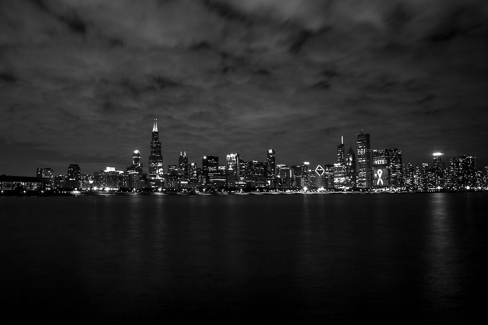 Chicago city night lights scenery. Free public domain CC0 image.