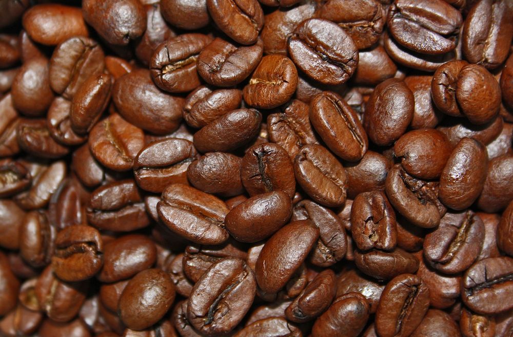 Roasted coffee beans background. Free public domain CC0 image