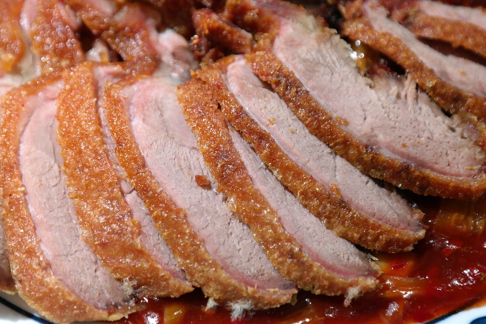 Slices of crispy pork. Free public domain CC0 image