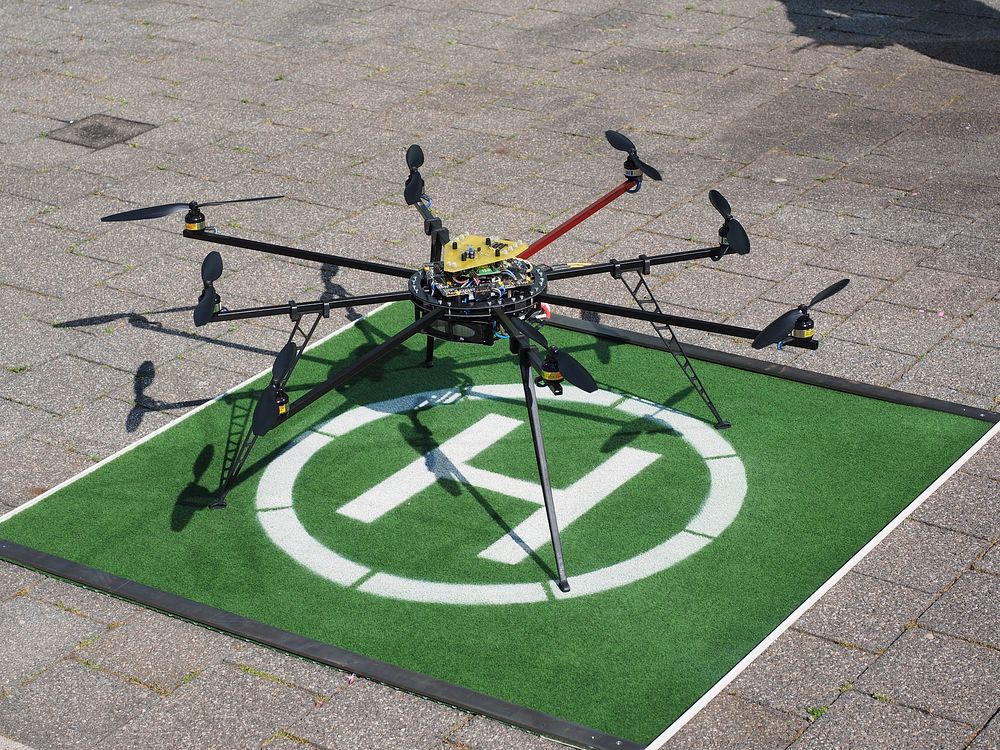 Drone helicopter. Free public domain CC0 photo.