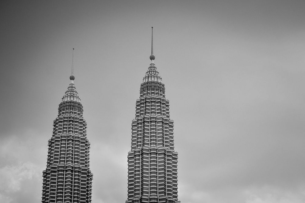 Free Petronas towers image, public domain Malaysia travel and sightseeing CC0 photo.