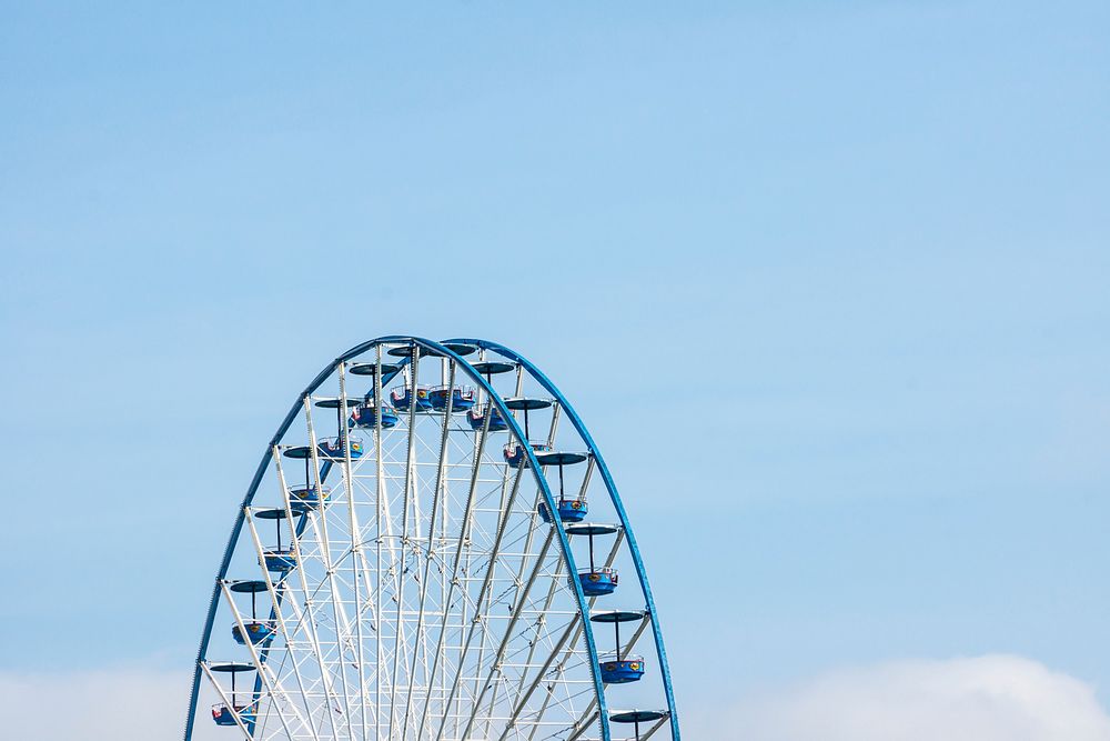 Ferris wheel. Free public domain CC0 image.