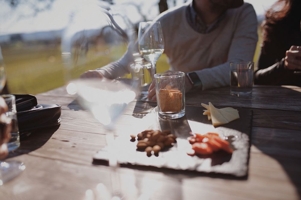 Outdoor restaurant, food image. Free public domain CC0 photo.