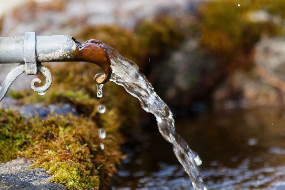 Fountain water. Free public domain CC0 image.