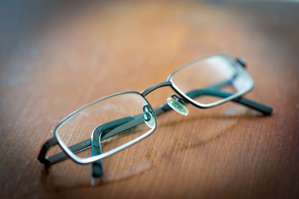 Specs, glasses. Free public domain CC0 image.