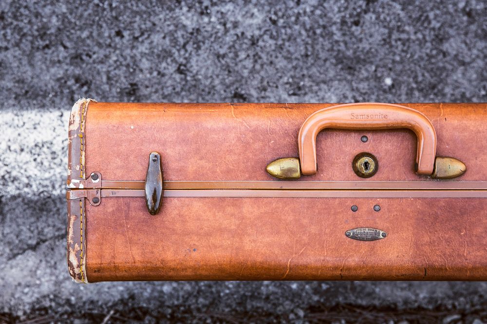 Close-up of vintage leather suitcase of samsonite, free public domain CC0 image.