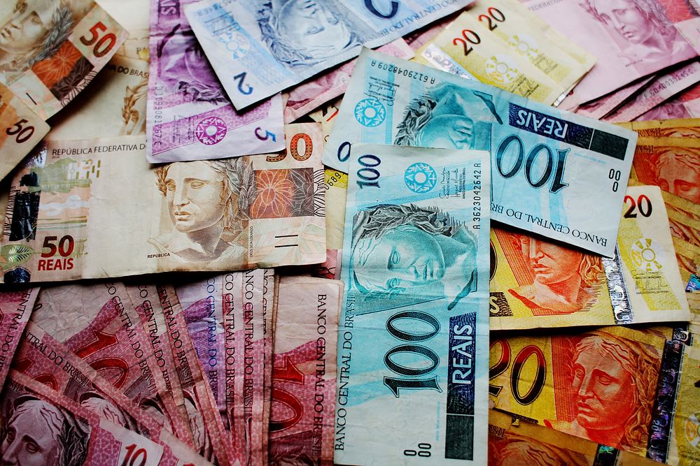 Brazilian reals, money & banking. Free public domain CC0 image.