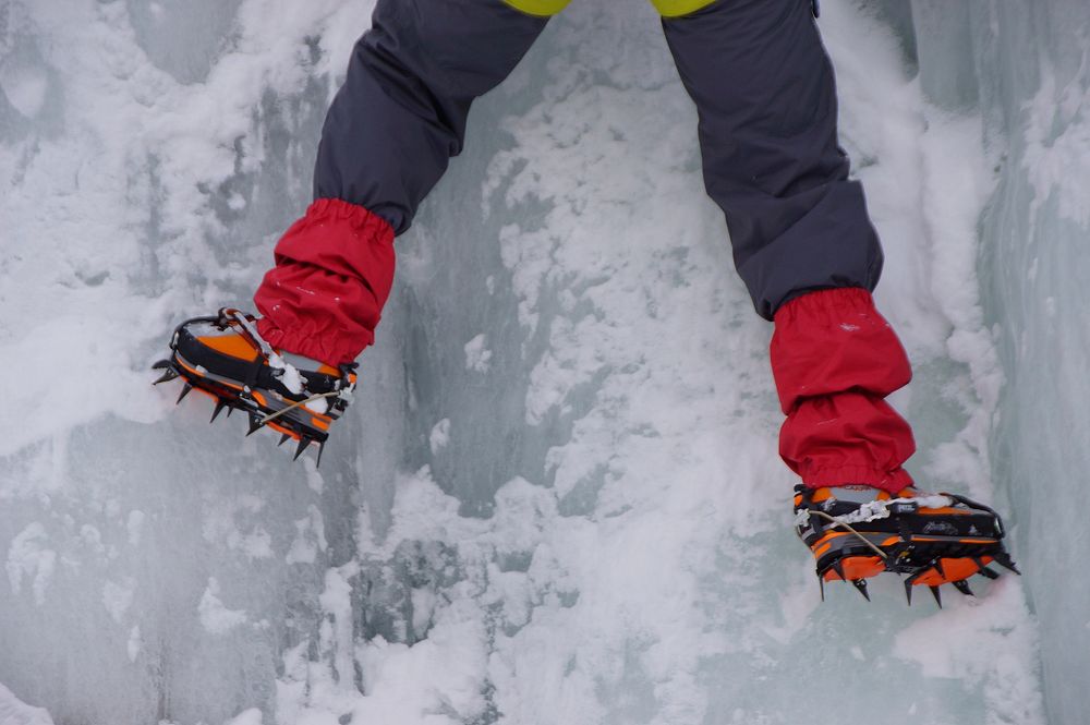 Colorful boots on the snow .Free public domain CC0 image.