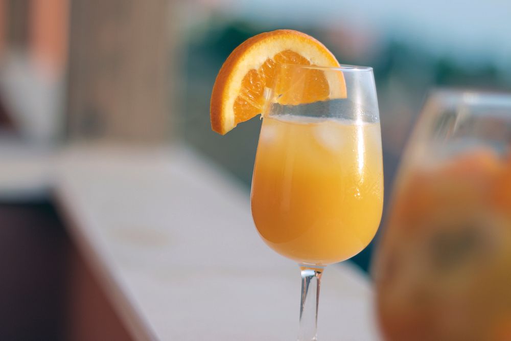 Orange juice, refreshing drink, summer beverage. Free public domain CC0 image