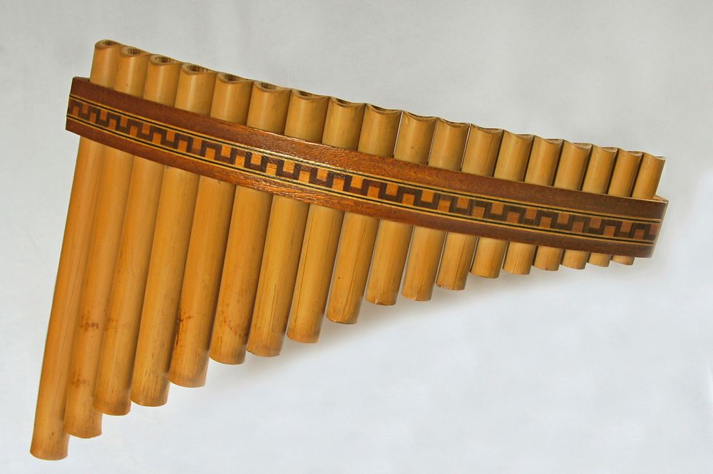 Wooden pan flute. Free public domain CC0 photo.
