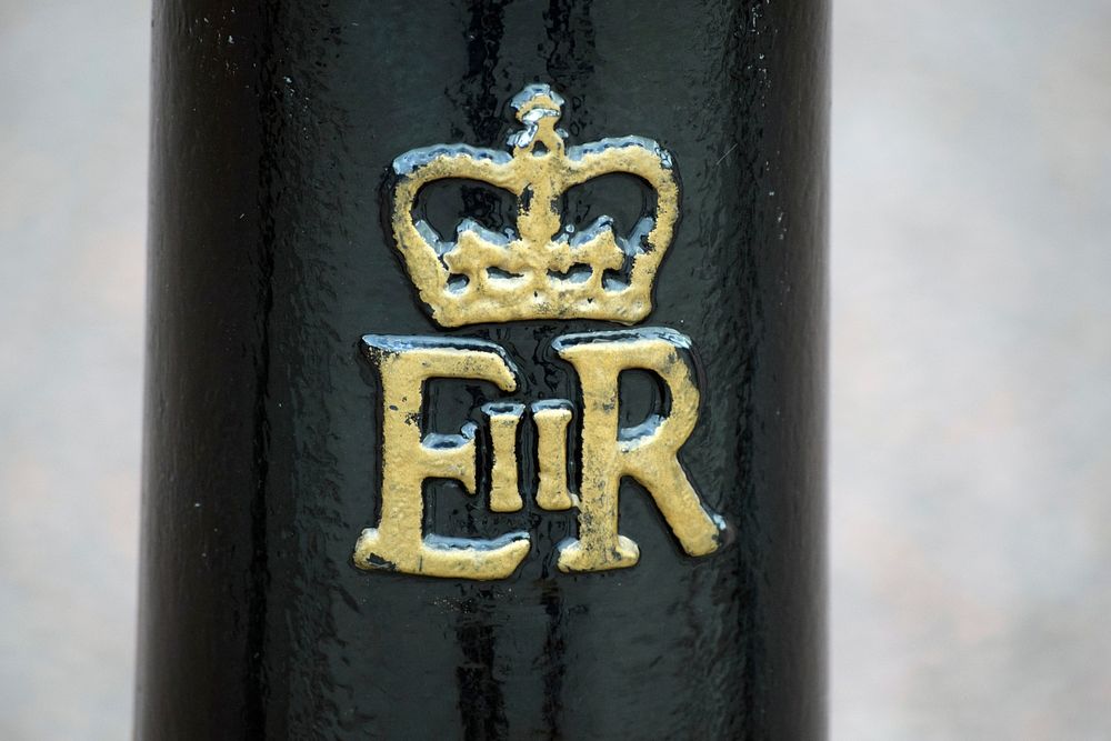 Royal cypher of queen Elizabeth II. Free public domain CC0 photo.