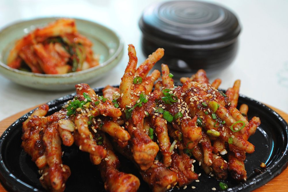 Spicy chicken feet. Free public domain CC0 image