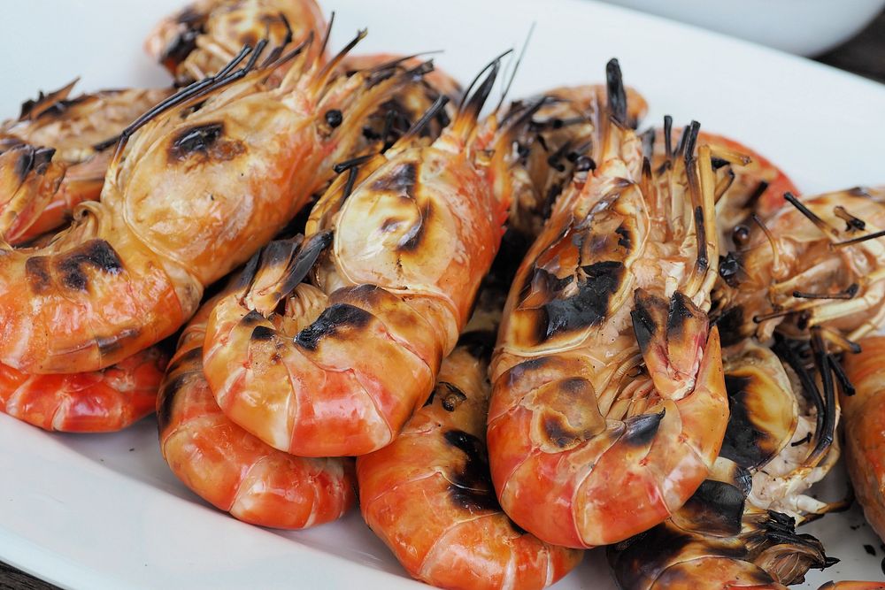 Grilled shrimp. Free public domain CC0 photo.