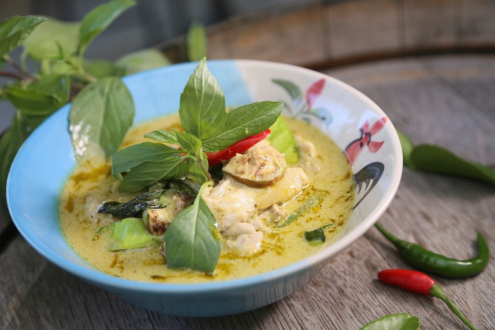 Free Thai green curry in bowl photo, public domain food CC0 image.