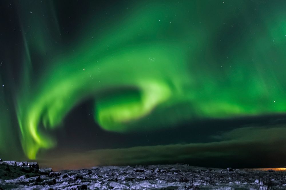 Northern lights green sky landscape, free public domain CC0 photo.