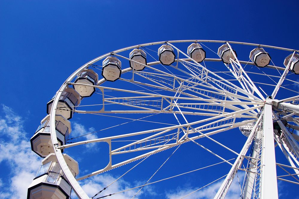 Free ferris wheel image, public domain amusement park CC0 photo.