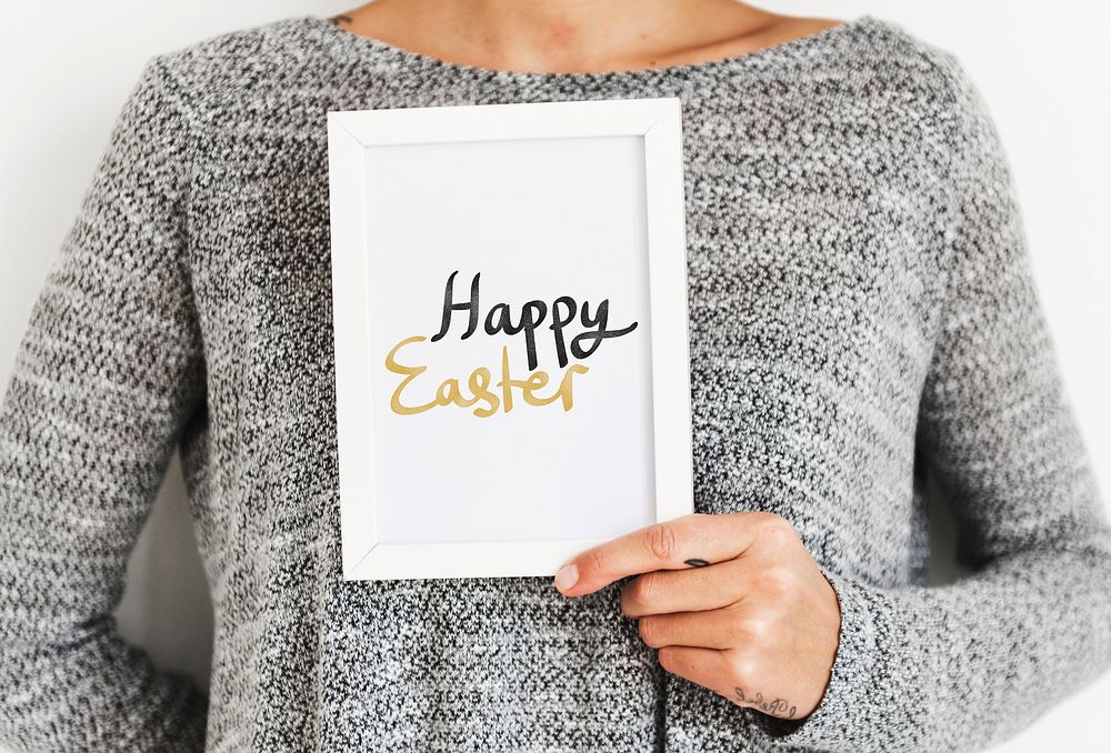 Phrase Happy Easter in a frame