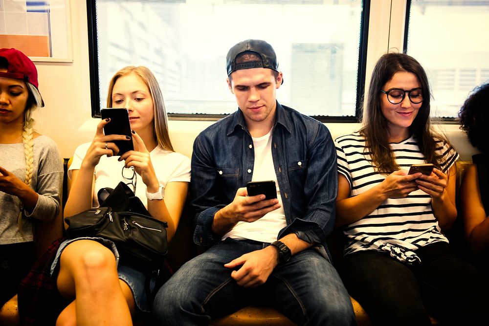 Young people attached to their smartphones