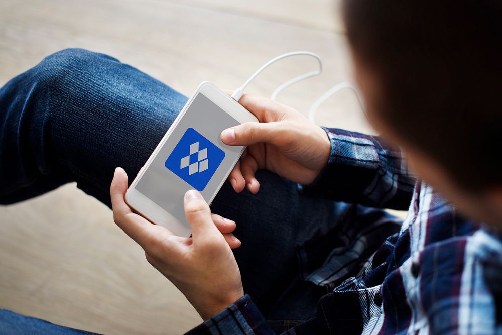 Dropbox logo showing on a phone. BANGKOK, THAILAND, 1 NOV 2018.