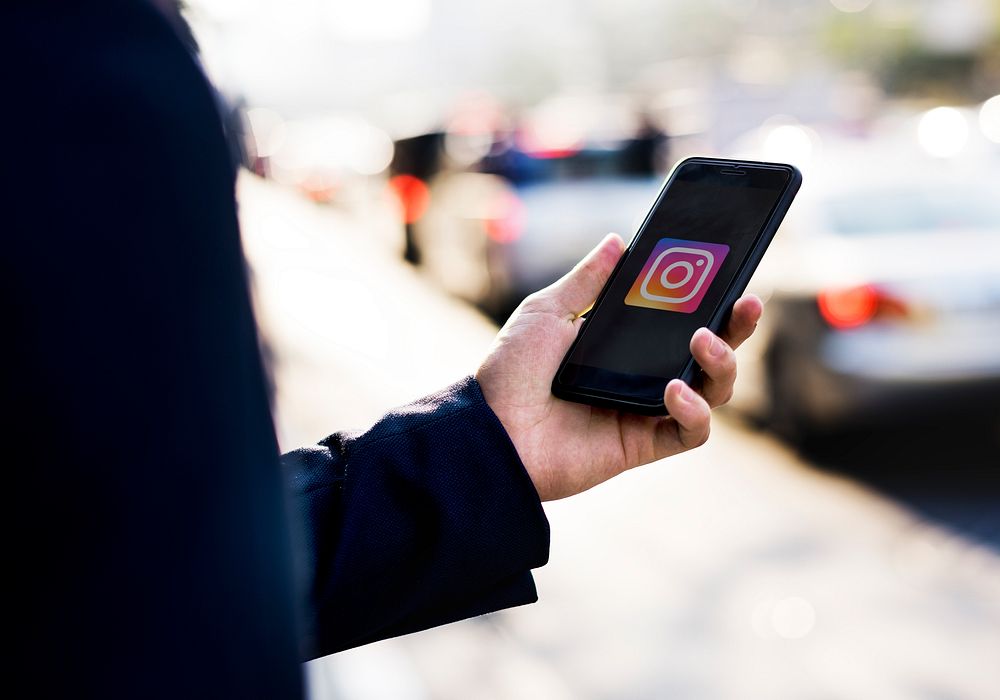 Instagram logo on a mobile phone screen. BANGKOK, THAILAND, 1 NOV 2018.