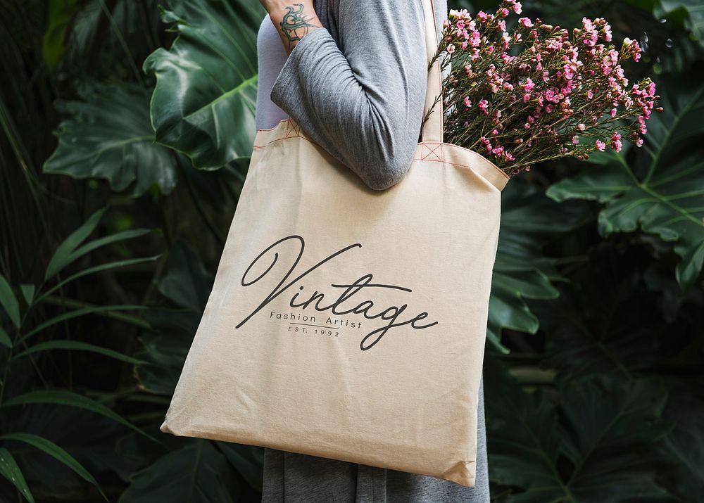 Design space on a tote bag