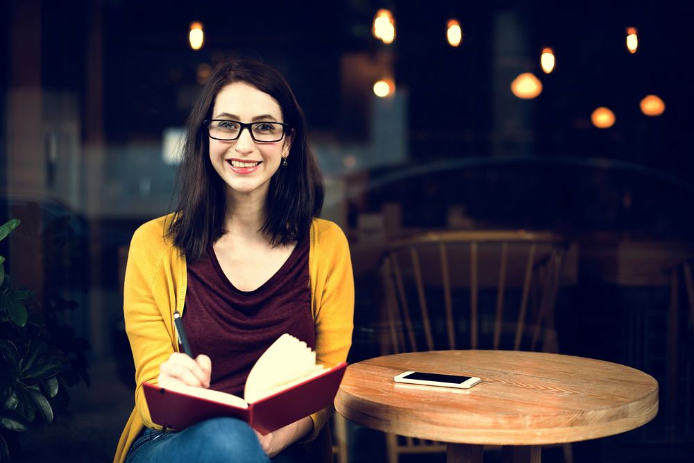 Woman Reading Studying Cafe Restaurant Relaxation Concept