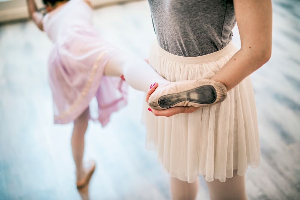 Ballet lesson for a little girl