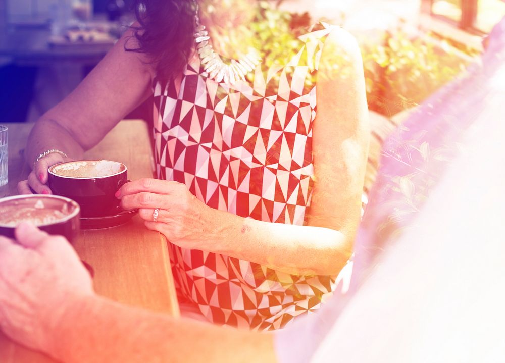 Photo Gradient Style with Mature couple drinking coffee together