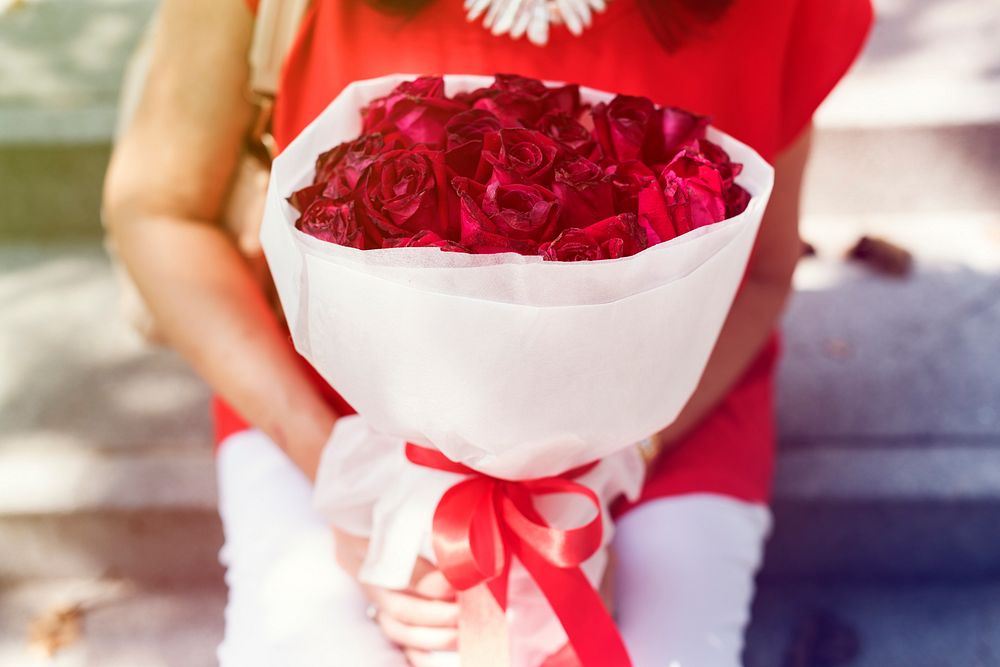 Photo Gradient Style with Valentine Rose Bouquet Romantic Happy
