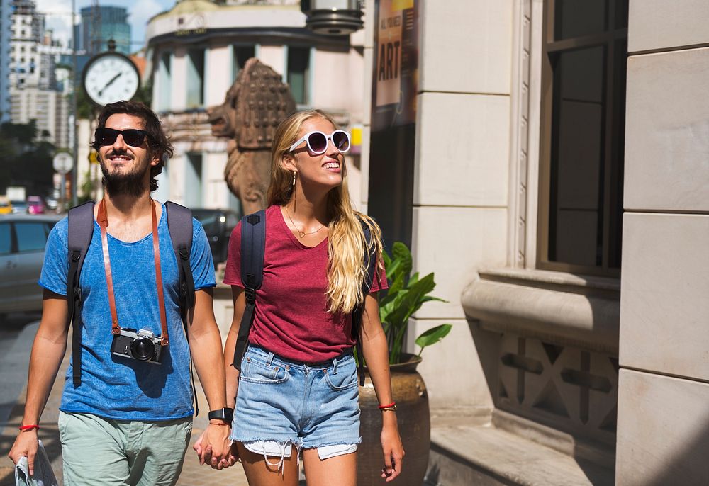 Couple traveling together wanderlust trip