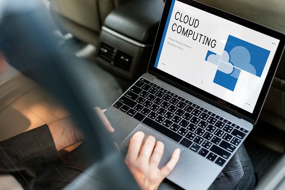 Cloud Computing Sync Icon Sign