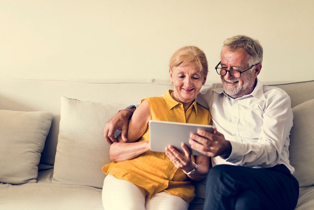 Senior Adult Use Tablet Technology