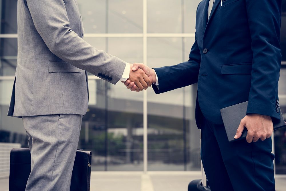 Business Men Agreement Deal Hands | Premium Photo - rawpixel