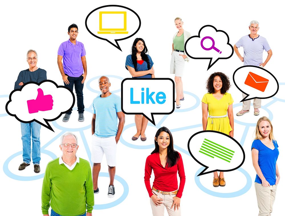 Group Of Multi-Ethnic People With Speech Bubbles Social Media Concept