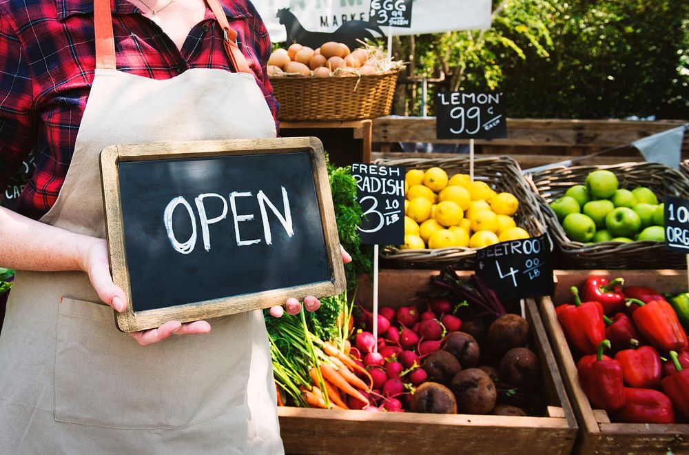 Greengrocer s перевод на русский. Agriculture product product and selling.