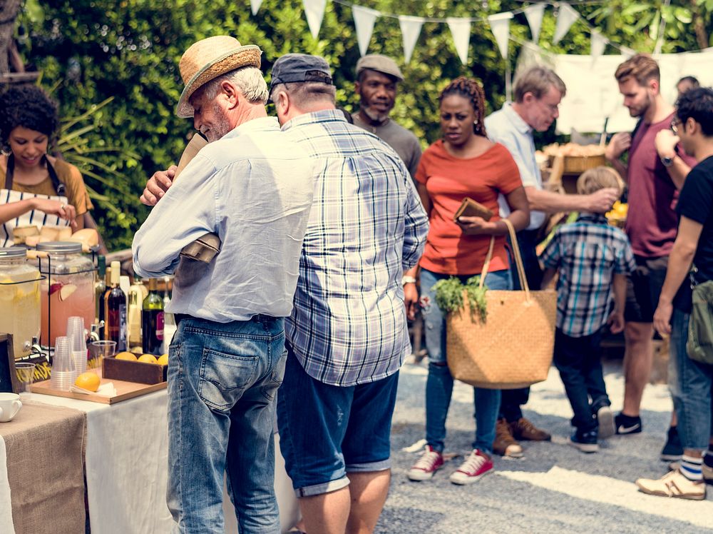 Organic fresh agricultural lemonade stand at farmer market