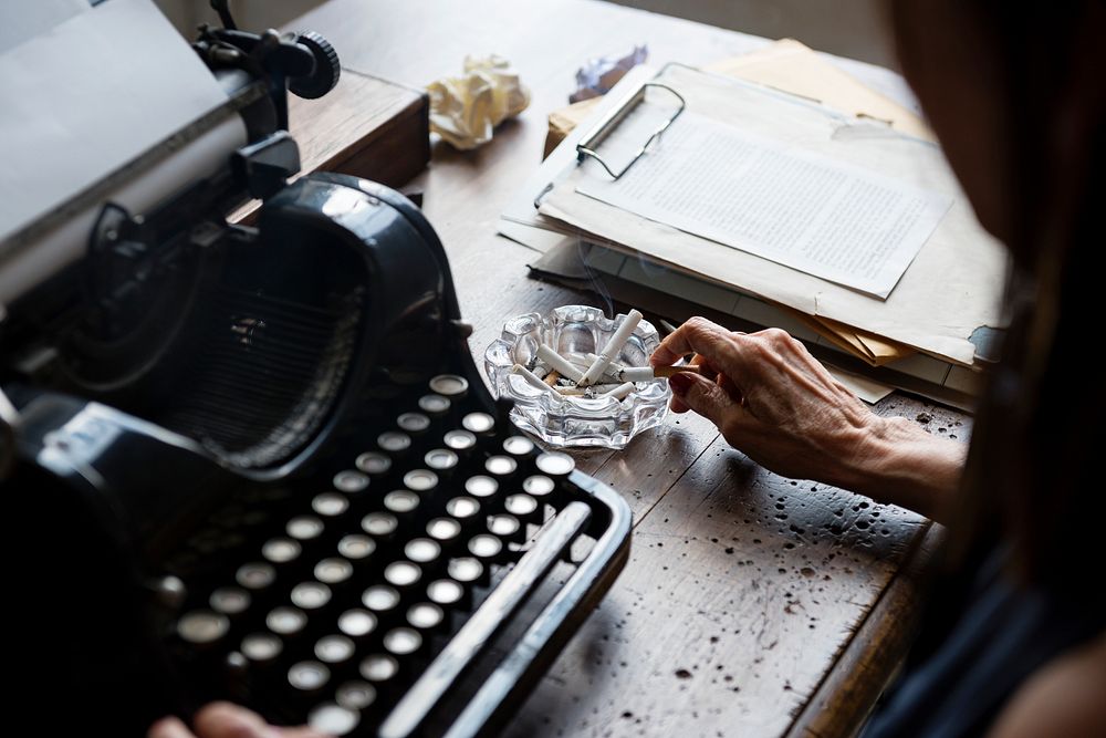 Vintage typewriter shoot 
