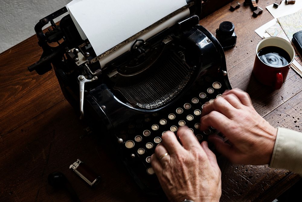 Vintage typewriter shoot  