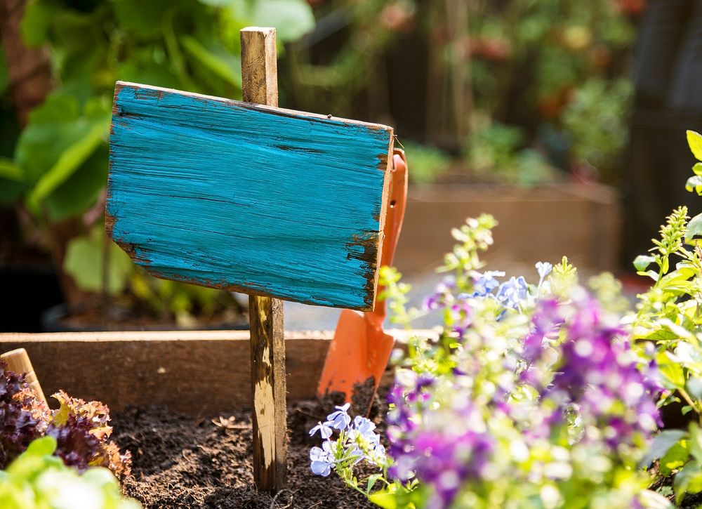 Freshness flower garden crate with wooden banner