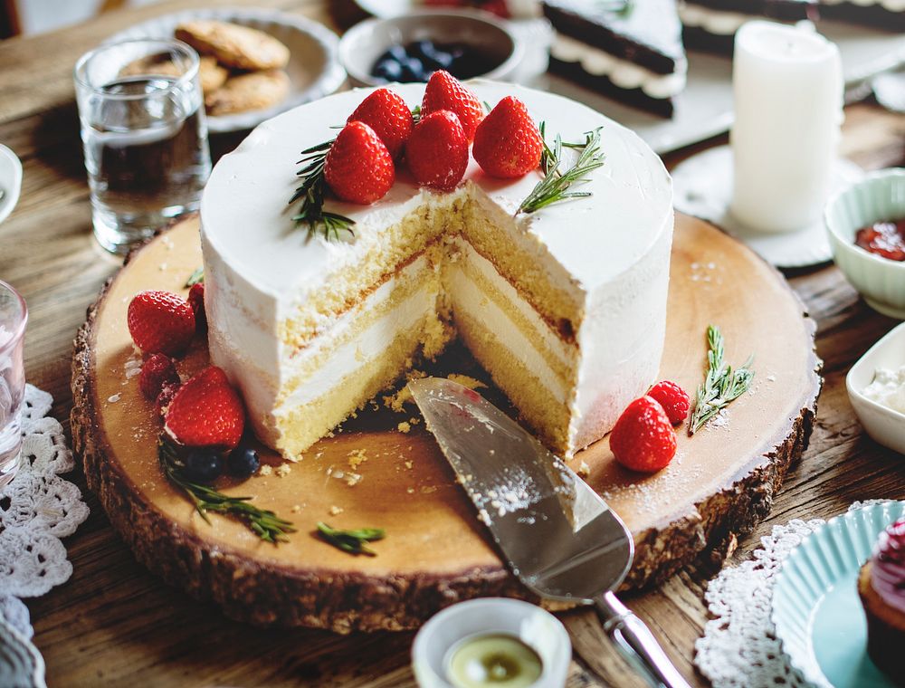 Ceremony celebration bakery sweets happiness Premium Photo rawpixel