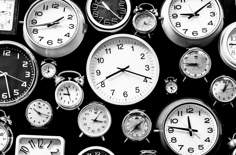 Various size of clocks grayscale