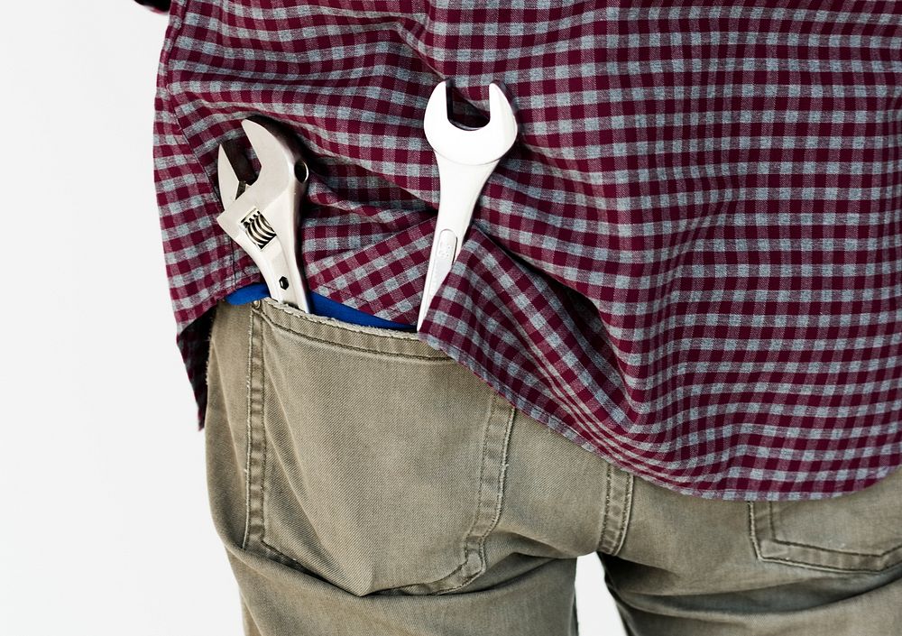 Wrench Tug Show Back Pants Pocket